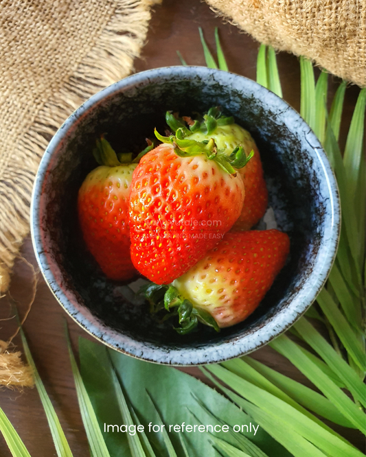 [air flown] Red strawberries, Korea, 330gm